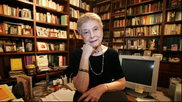 A professora e tradutora Bernardina Pinheiro em 2005, quando ela lançou sua tradução do clássico de James Joyce. Foto: Tasso Marcelo/Estadão