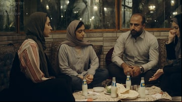 Cena do filme alemão A Semente do Fruto Sagrado, do cineasta iraniano Mohammad Rasoulof. Condenado à prisão no Irã, ele conseguiu refúgio na Alemanha. Foto: Films Boutique